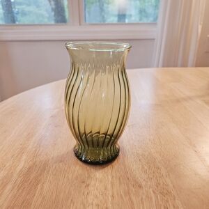 Vintage Anchor Hocking Green Glass Vase